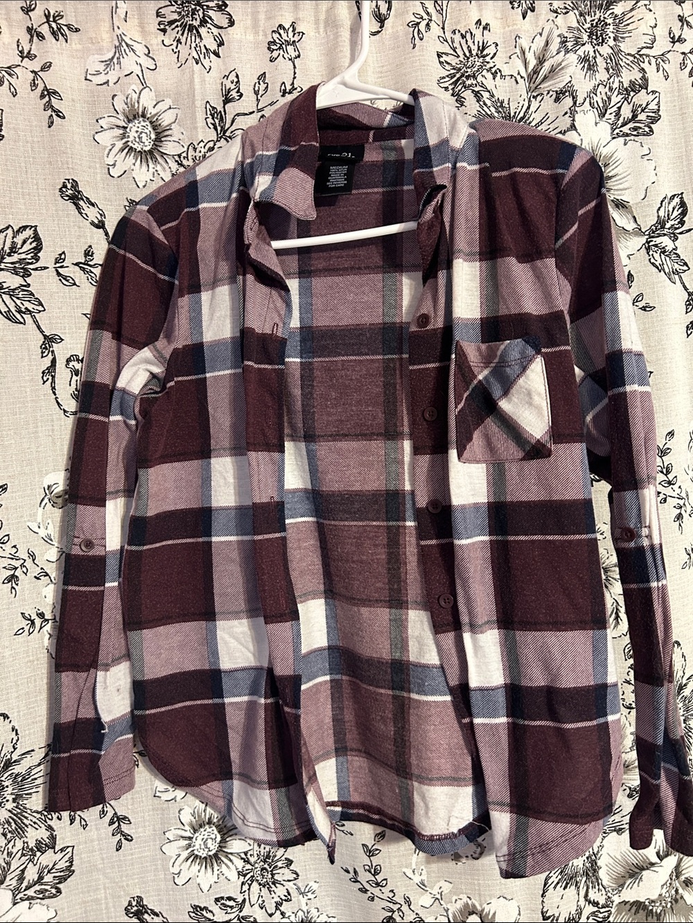Rue21 women’s Burgundy and White Plaid Button-Down Shirt